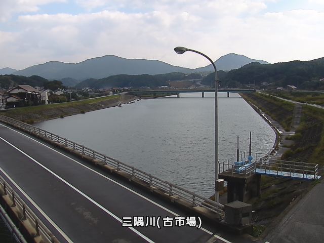 三隅川(三隅町古市場)