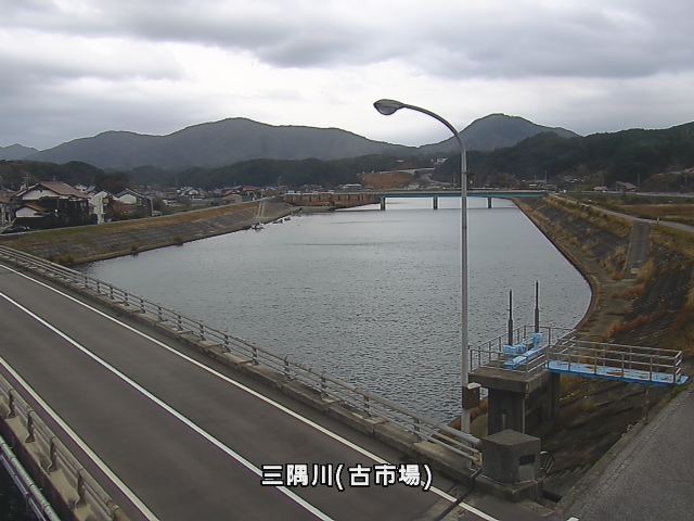 三隅川（三隅町古市場）