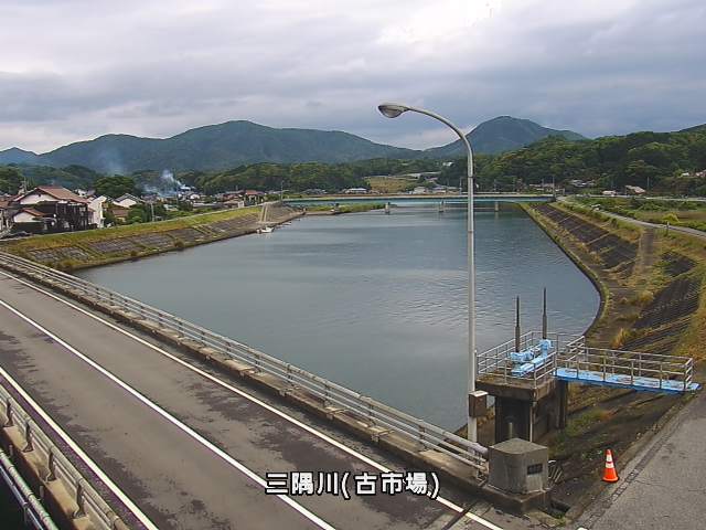 三隅川（三隅町古市場）
