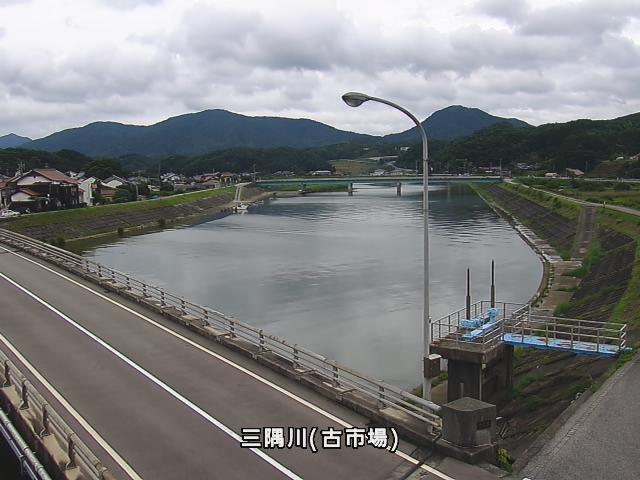 三隅川(三隅町古市場)
