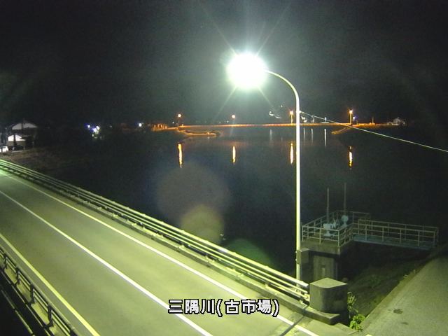 三隅川(三隅町古市場)
