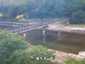 坂山橋のカメラ画像